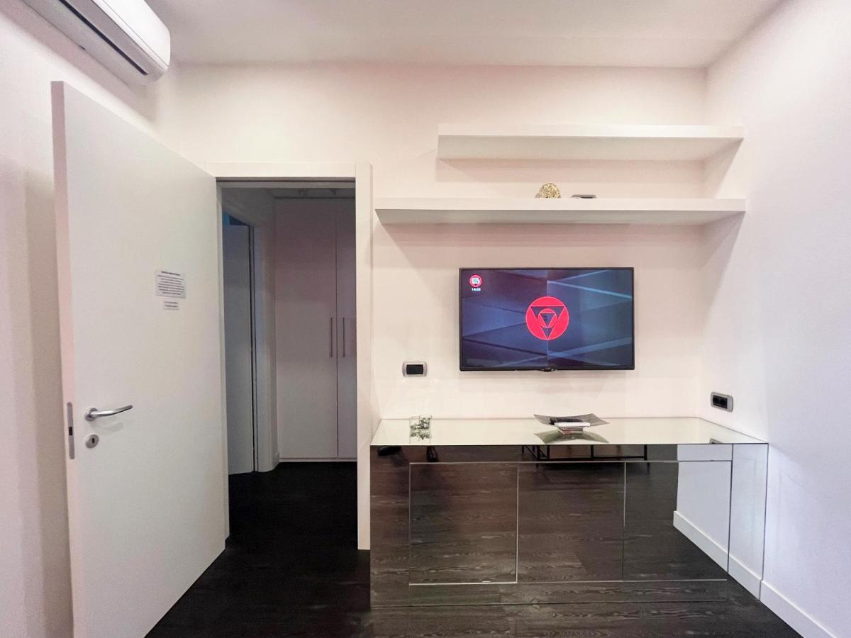 Elegante Bilocale Torre Pontina Διαμέρισμα Λατίνα Εξωτερικό φωτογραφία