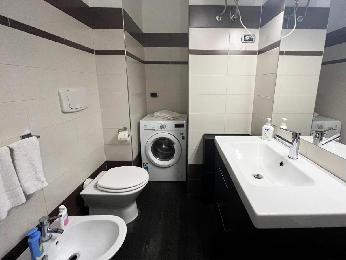 Elegante Bilocale Torre Pontina Διαμέρισμα Λατίνα Εξωτερικό φωτογραφία