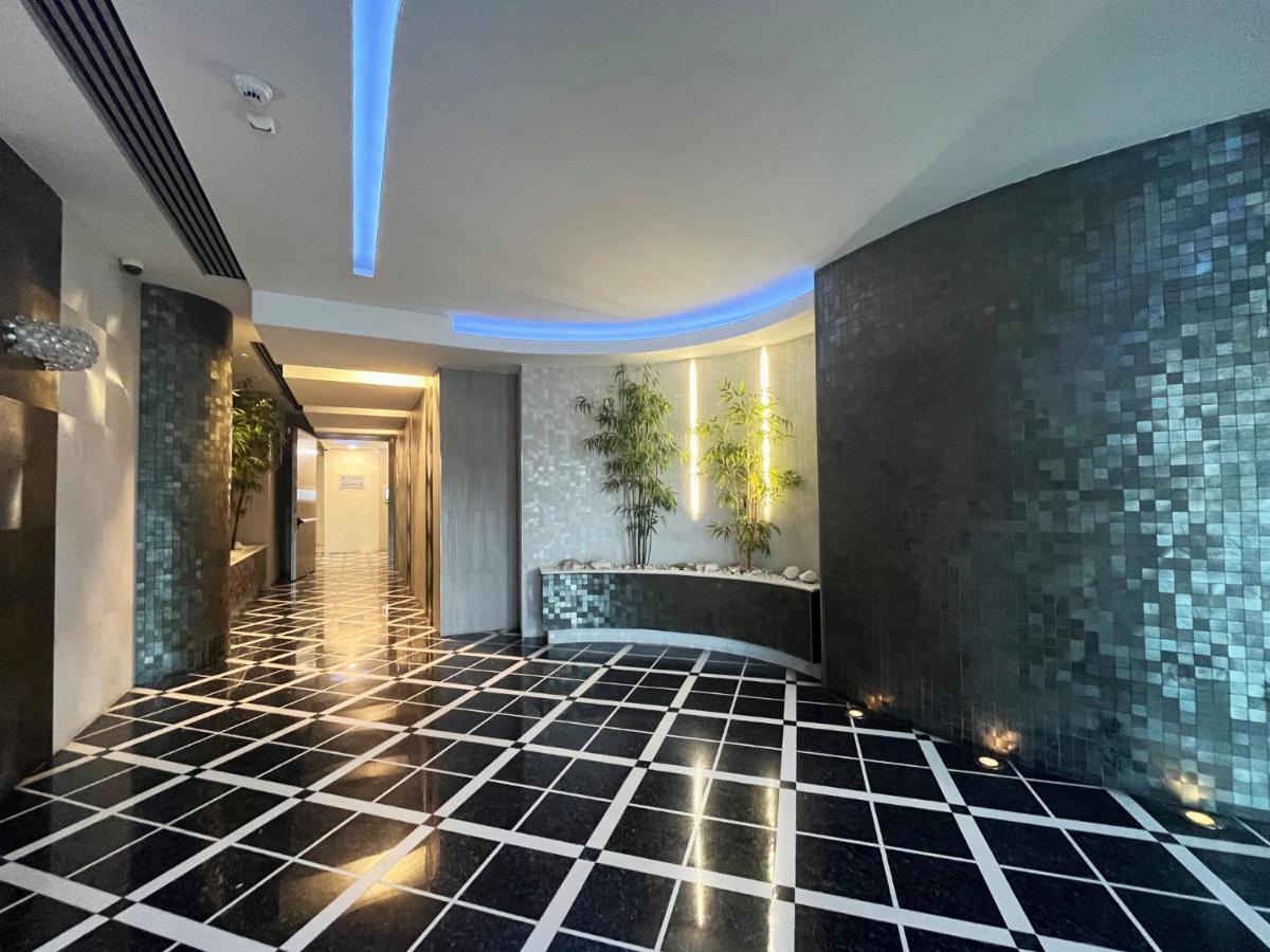Elegante Bilocale Torre Pontina Διαμέρισμα Λατίνα Εξωτερικό φωτογραφία