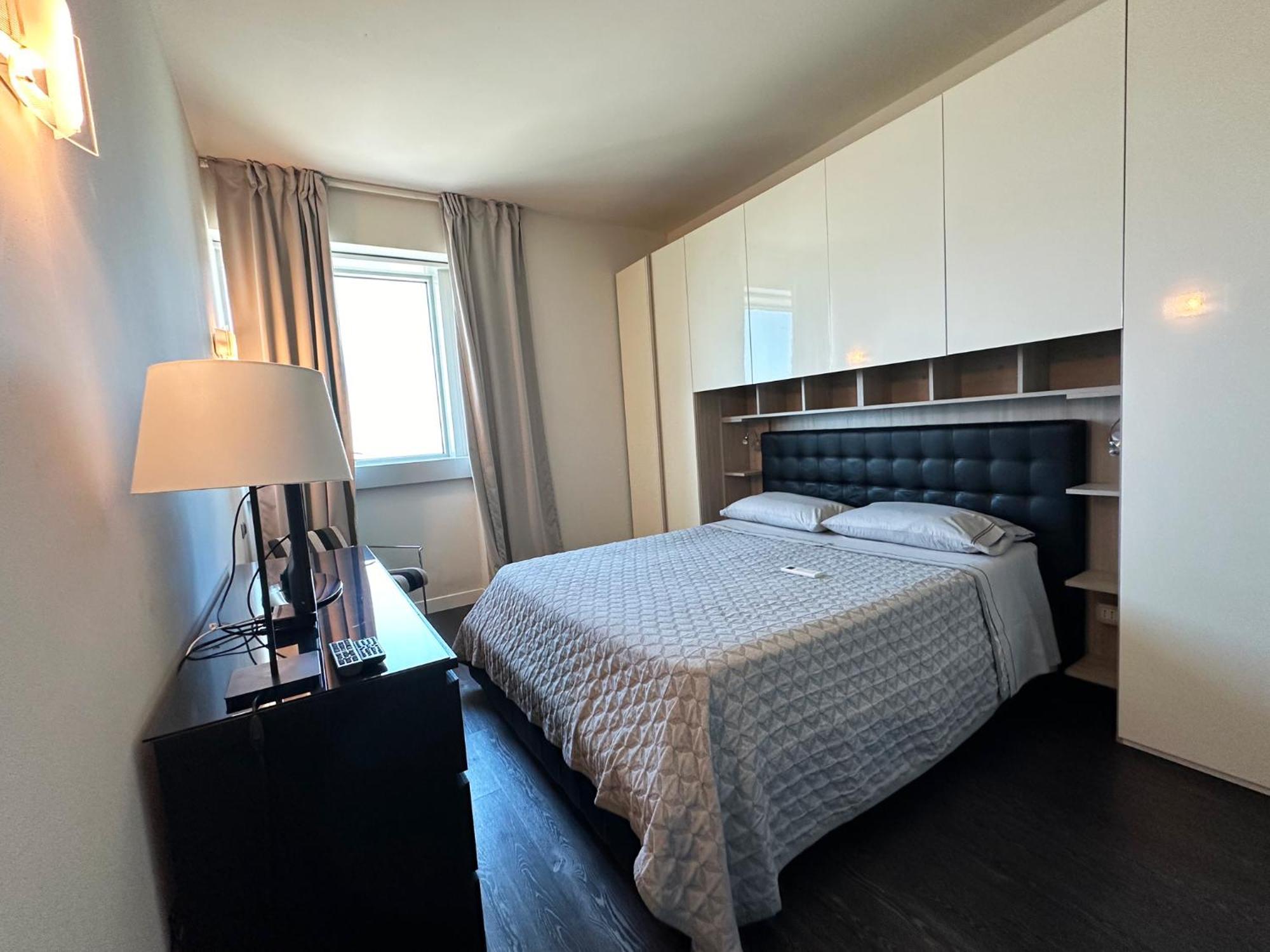 Elegante Bilocale Torre Pontina Διαμέρισμα Λατίνα Εξωτερικό φωτογραφία